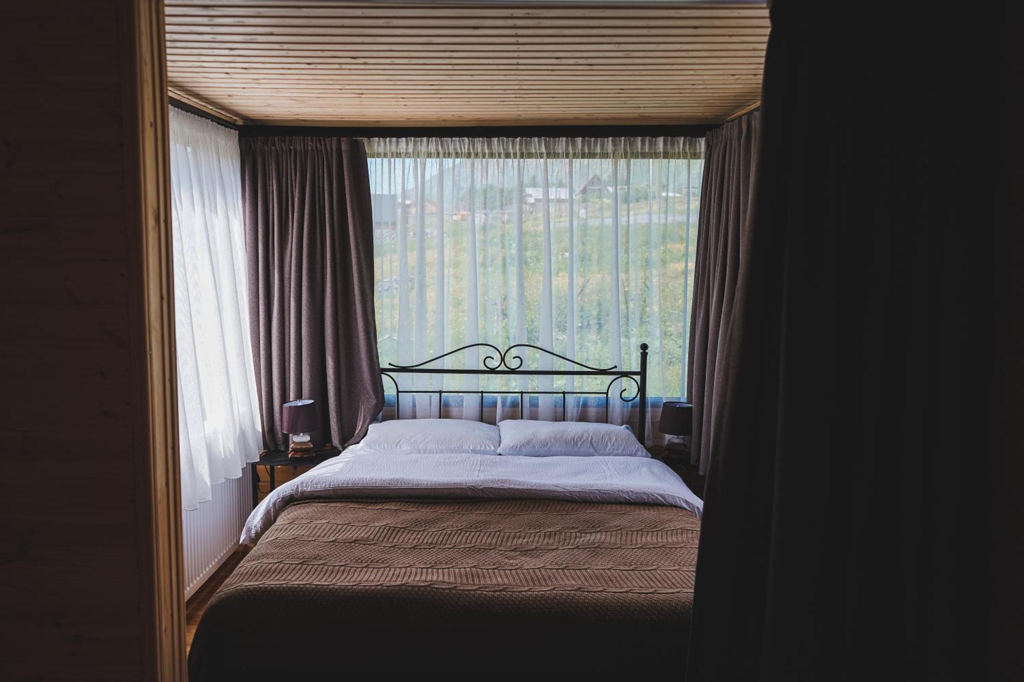 Traveler'S Cottages In Kazbegi Экстерьер фото